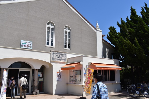 ���q�d�C�S�� ���i�w