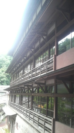 �����̏h ����꞊