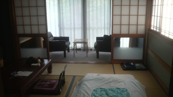 ���R�ŉ߂����ЂƂƂ��@�����V�z��