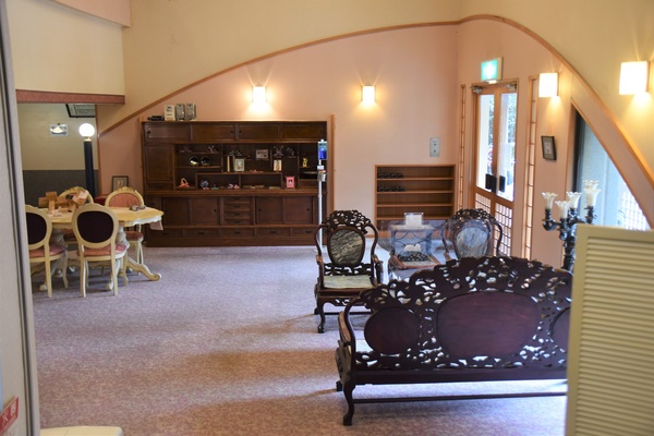 �I�v�̏h�@�����