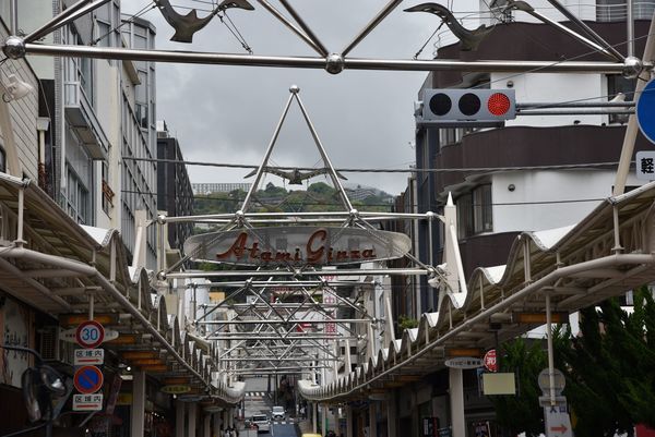 �M�C������X�X