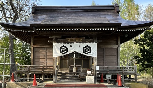 �����_��