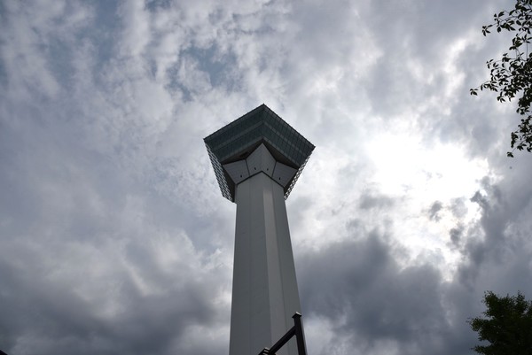 �ܗŊs����