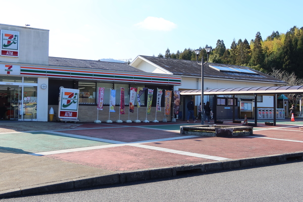 ���T�[�r�X�G���A(����)