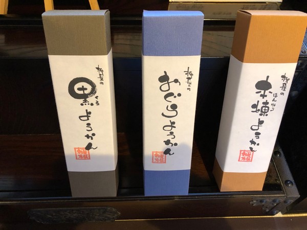 �����{��