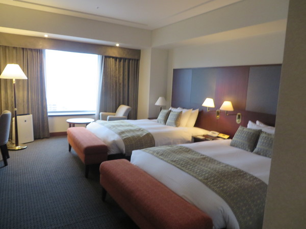 �z�e�����q�啪�I�A�V�X�^���[