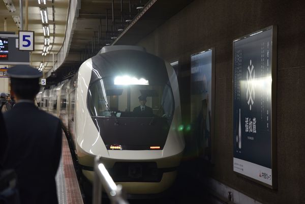 �ߋE���{�S���������