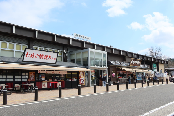 ���B���ǃT�[�r�X�G���A�i�����j