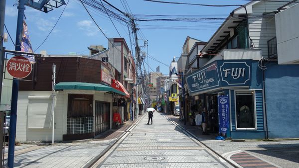 �h�u�ʂ菤�X�X�U���g��