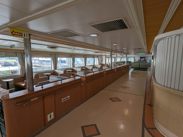 �ɐ��p�t�F���[�ɗǌ΂̂��