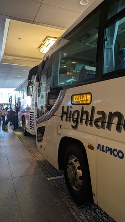 �i�q����w