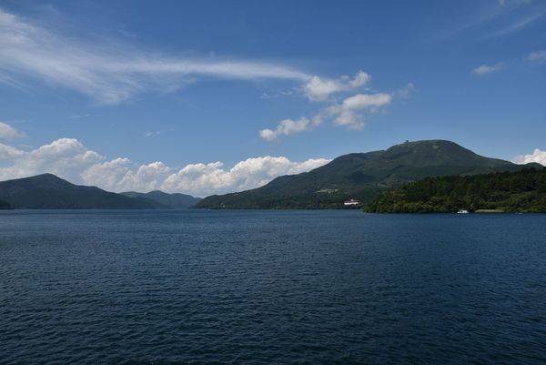 �������`