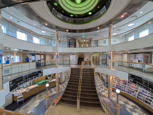 ���Í`�^�[�~�i��