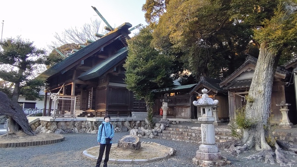 ���_���{