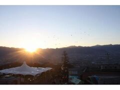 New Year Festival 2026`HAPPYI@̏o`̎ʐ^1