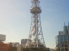 Xy[XJE{[C̃IAVXQPւ̓eʐ^1