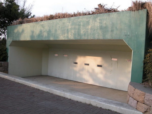 �C���o�[�h�p�[�N�^�x�R�V�`�ՊC�쒹��