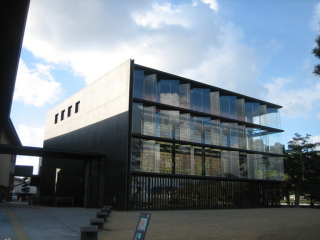 �a�̂̉Y�A�[�g�L���[�u