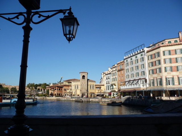 �����f�B�Y�j�[�V�[(R)