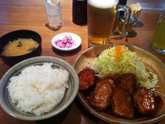 �����T�L����̖��Ƃ�@�{�X�@�ւ̓��e�ʐ^1