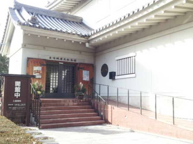 ������j�L�O��