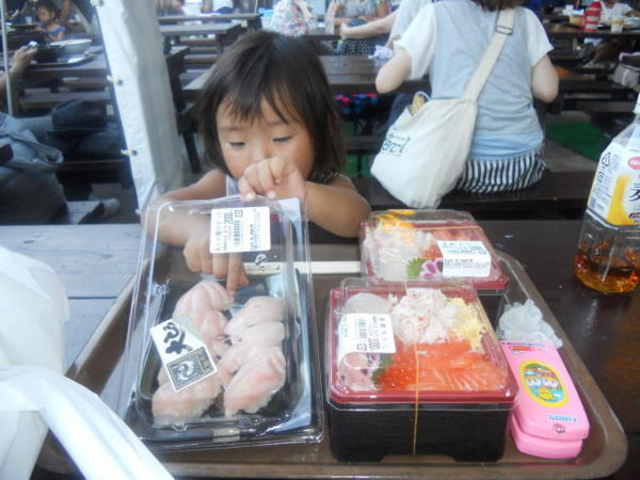 �����s��