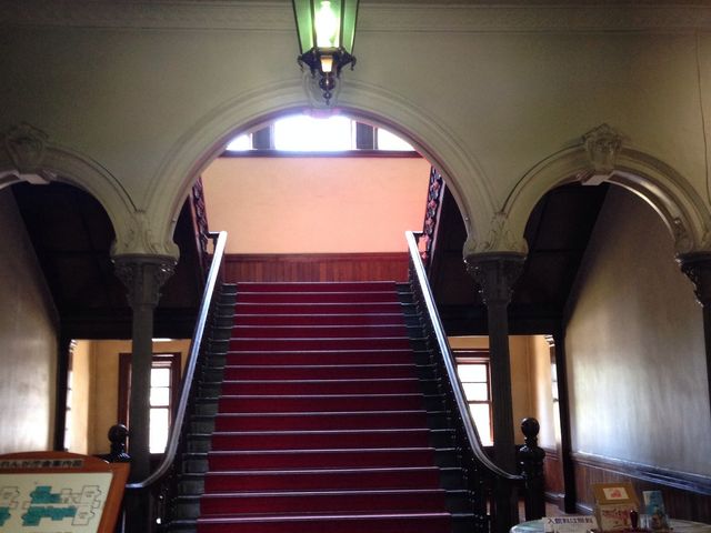 ���փz�[��_�k�C�������{����(�Ԃ�񂪒���)