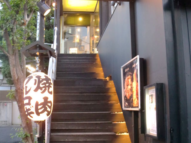 yu����̋����� �Z�{�ؓX�̓��e�ʐ^1