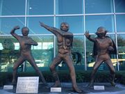 Yos007̂̂܂o_C~[WA̓eʐ^2