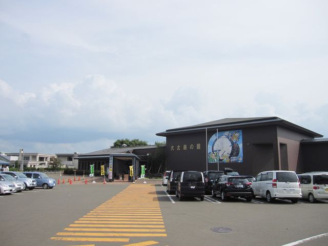 2014�N8��13���B�e�j
�u�呾�ۂ̊فv�E���ԏ�_���̉w �����̂� ���E��̑呾�ۂ̗�