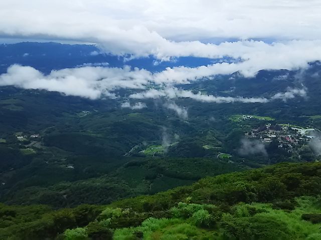 Rw̉ォ̒߁yRzʁz_ʕ{[vEFC