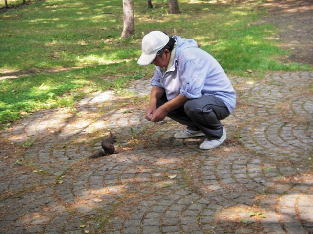 �G�]���X�ƗF�B��_�΃��u�����E�O���[���p�[�N�i400m�x���`�j