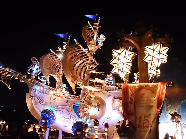 15���N_�����f�B�Y�j�[�V�[(R)