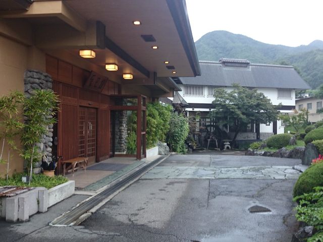 �u�C���فv�̌��ւł��B_��q����