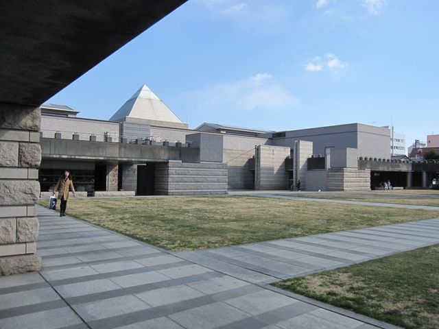 �������|�p�Ɗ��������Ă���܂�_���ˌ|�p��