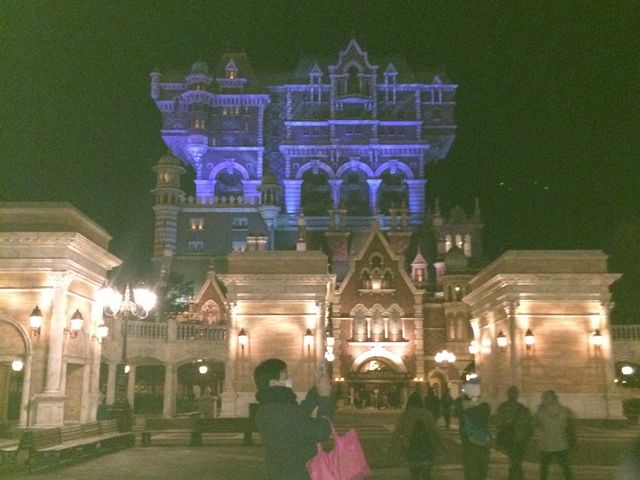 ��̃^���[�I�u�e���[_�����f�B�Y�j�[�V�[(R)