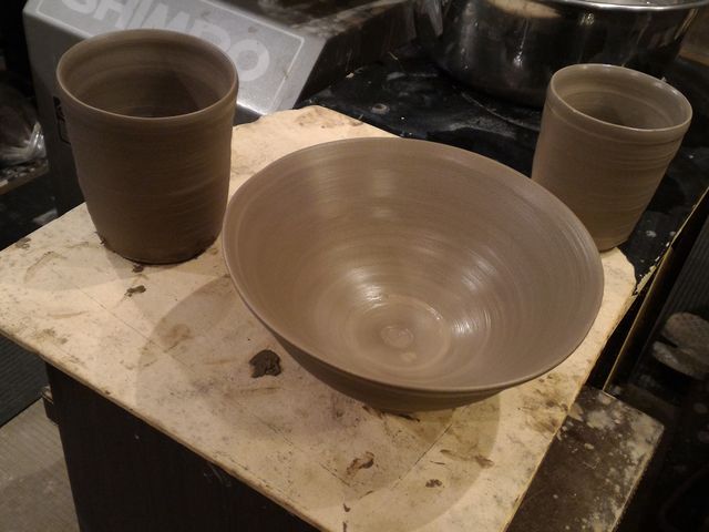 制作したもの(どんぶり、湯呑み2個)_豊仙窯