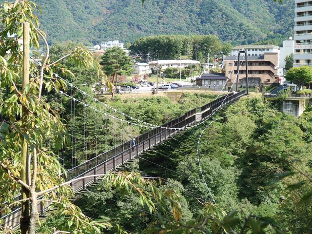 �S�{�|���݋�