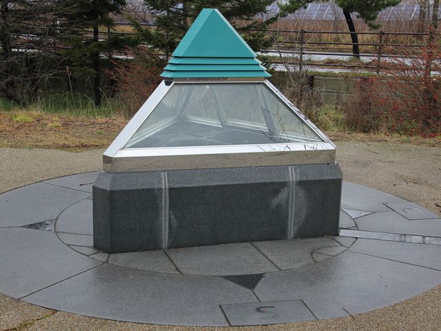 �����ŕی삳��Ă��܂�_�J��j�O�p���ʗE����_