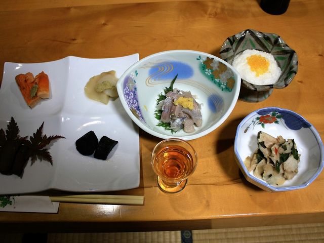 �⋛�̎h�g�ƎR�؂̒���_�w�}�򉷐�