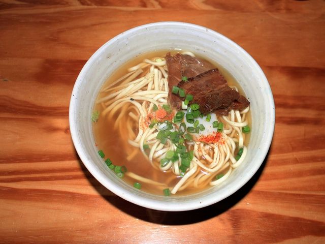 gNT̊C邻ΉƂ̓eʐ^2