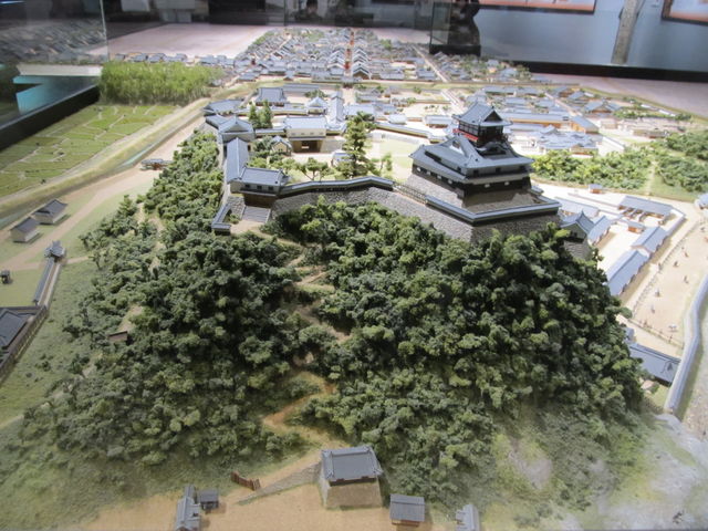 Ƃ܂~[WA@WI}_Ƃ܂~[WAEIMASENR炭~[WAʉqH[