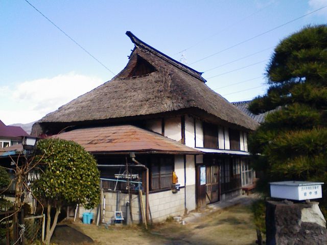 �g�V���[����̖ۃP���֏��Ղ̓��e�ʐ^1