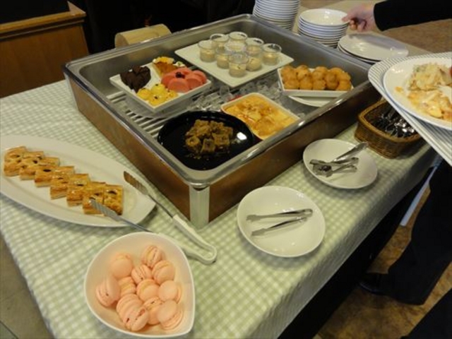 �f�U�[�g�͖L�x�ł��B_�_�˓V�󉷐�@��͂̓��i�݂̂��ɃO���[���X�|�[�c�z�e���j