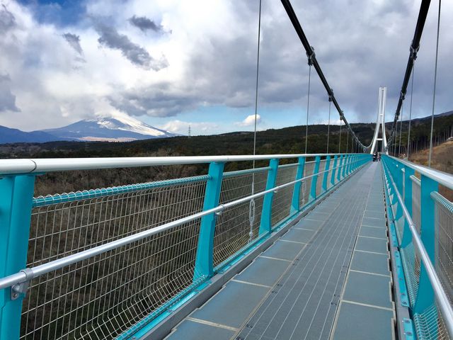 �����݂苴�n���Ă݂ẮH_�O���X�J�C�E�H�[�N