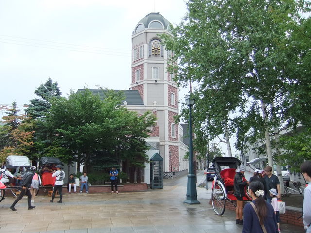 ���^�I_�^�͂ƐΑ��q�ɌQ