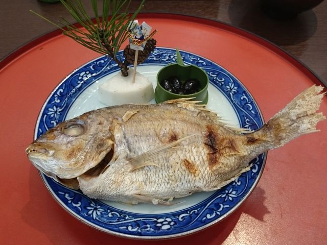 Ȃ̂ŁAHɂ͈lɈ̑₪t܂B_ނ̗@