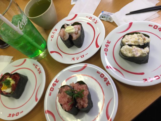 R͂΂HׂĂ܂B_XV[ JX