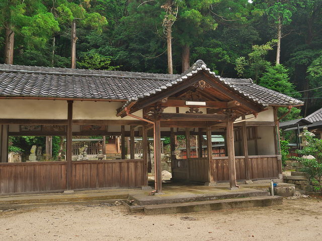 sklfh̒ֈt_Ђ̓eʐ^1