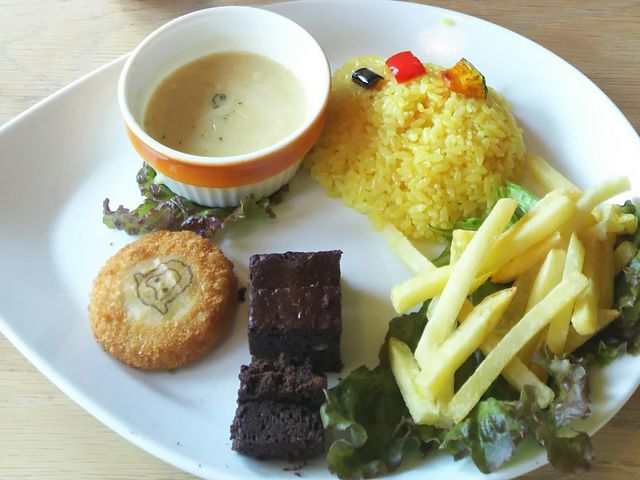 �r����̃R���b�P�����킢���z���C�g�J���[�v���[�g_�ɍ��ۃO���[���q��